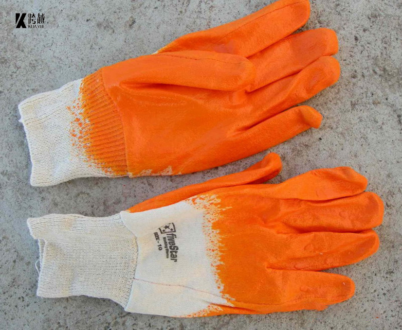 Dipped gloves supplier